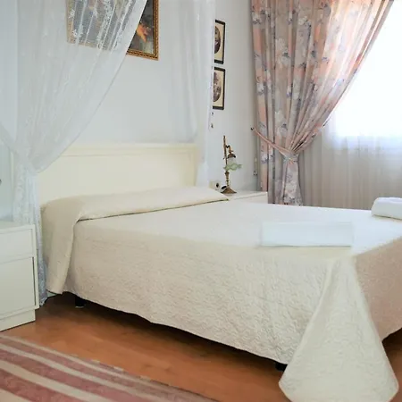 Homeholidaysrentals Deleite * Calella