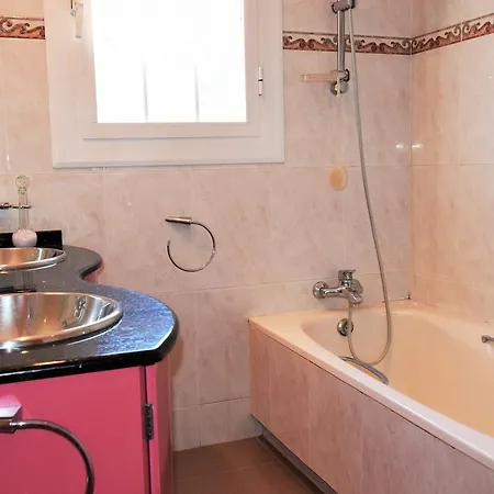 Homeholidaysrentals Deleite Holiday home