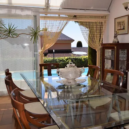 Holiday home Homeholidaysrentals Deleite *